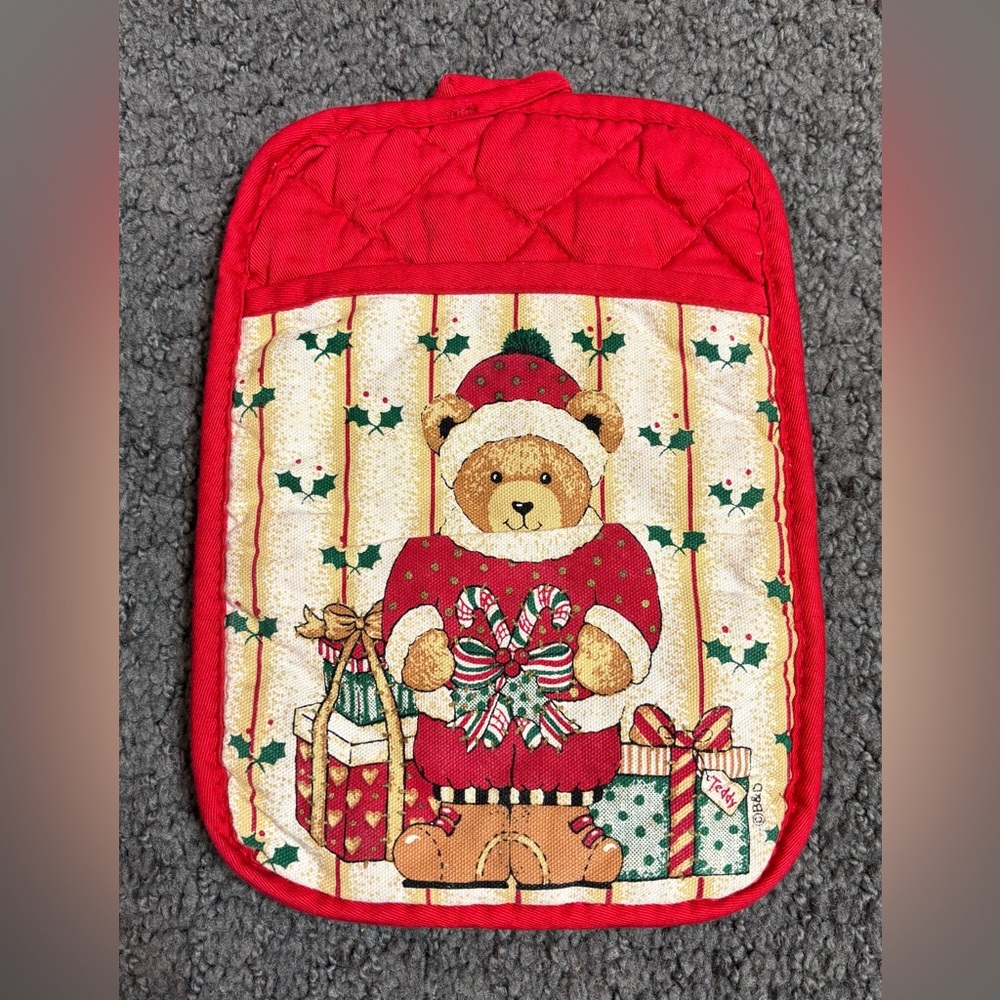 Vintage B&D Teddy Bear Christmas Oven Pot Mitt Red 6.5” x 9”
